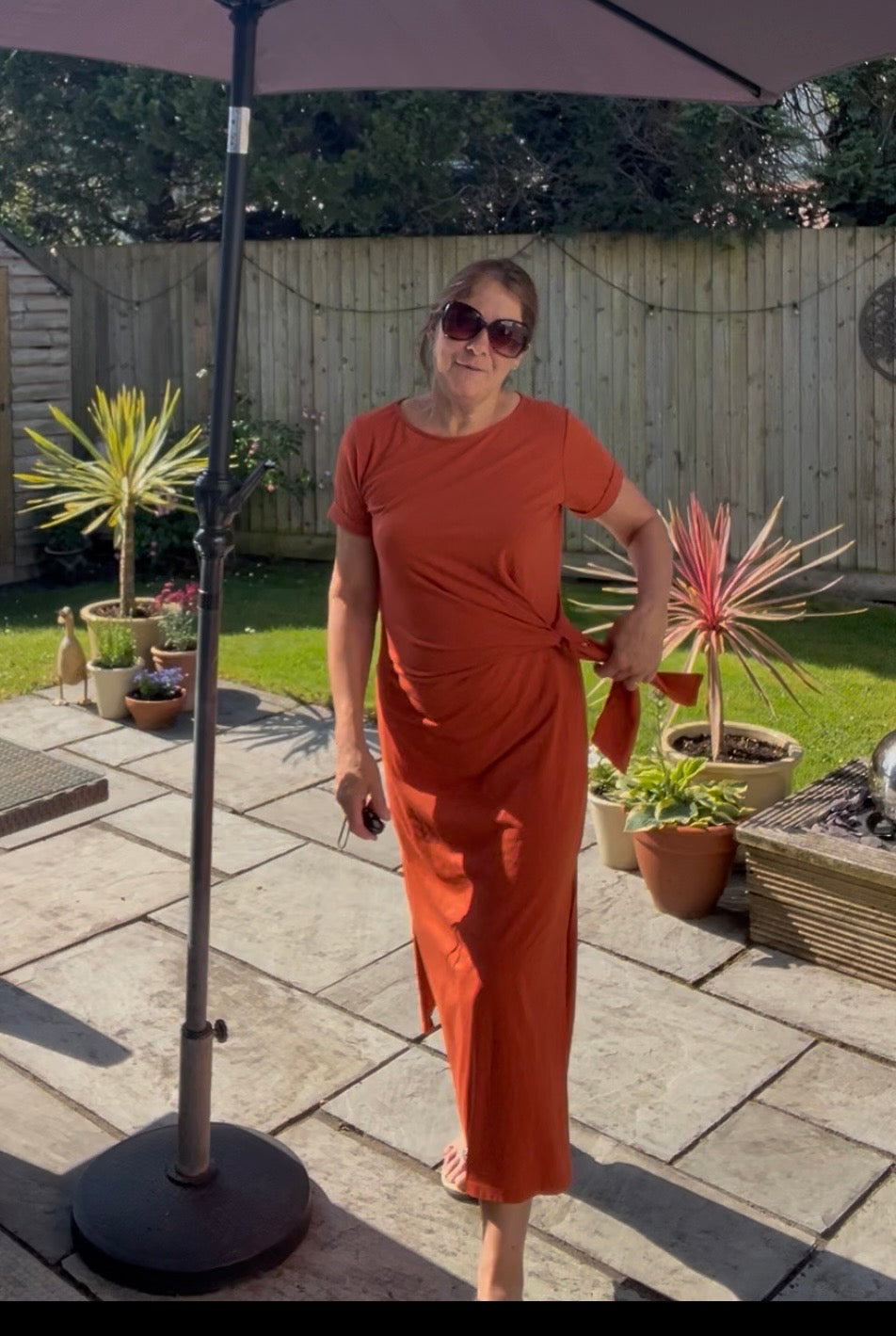 COTTON SIDE TIE JERSEY DRESS BURNT ORANGE