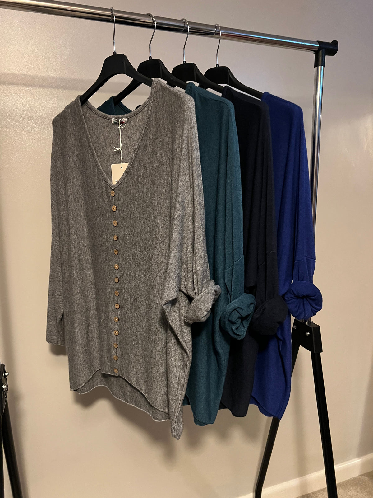 SUPER SOFT BUTTON DETAIL KNIT NAVY/ GREY/ ROYAL BLUE/ TEAL