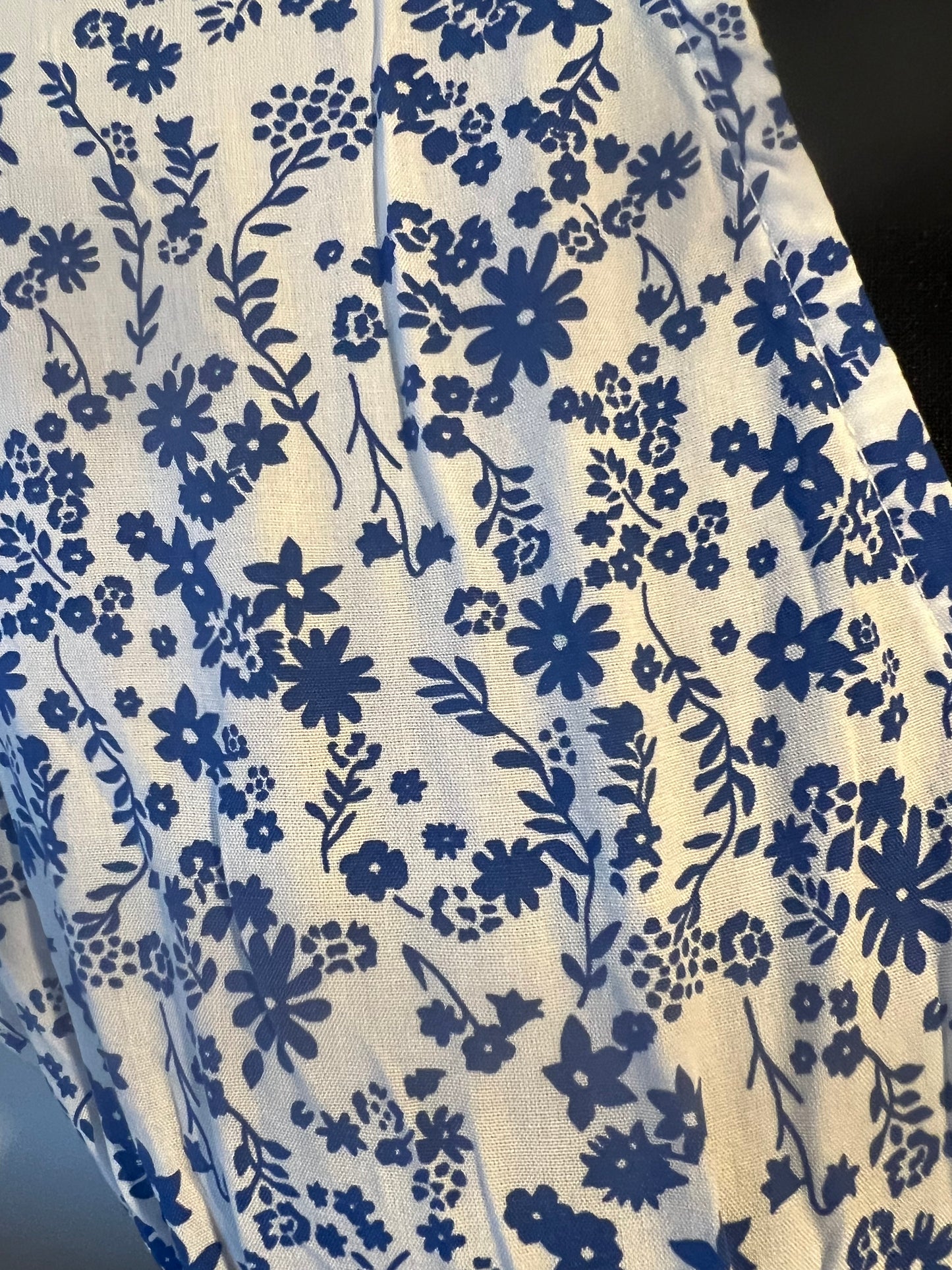 DITSY PRINT MAXI DRESS WHITE/ROYAL BLUE