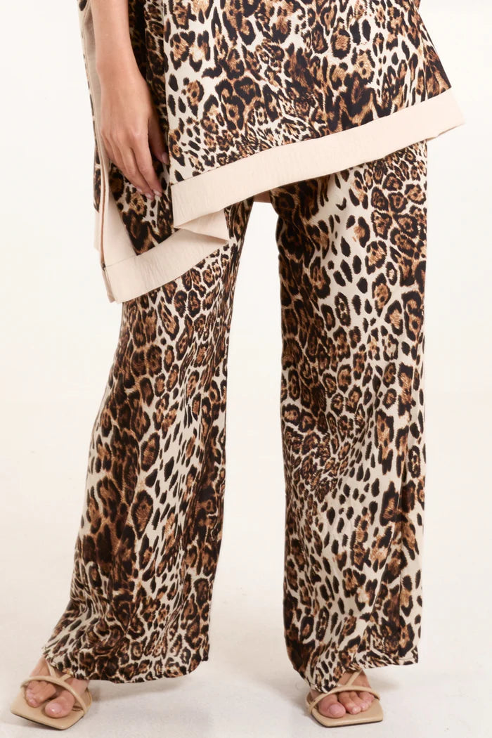 ANIMAL PRINT WIDE LEG TROUSERS