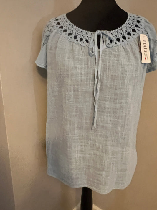 LACE SHORT SLEEVE COTTON TOP PALE BLUE