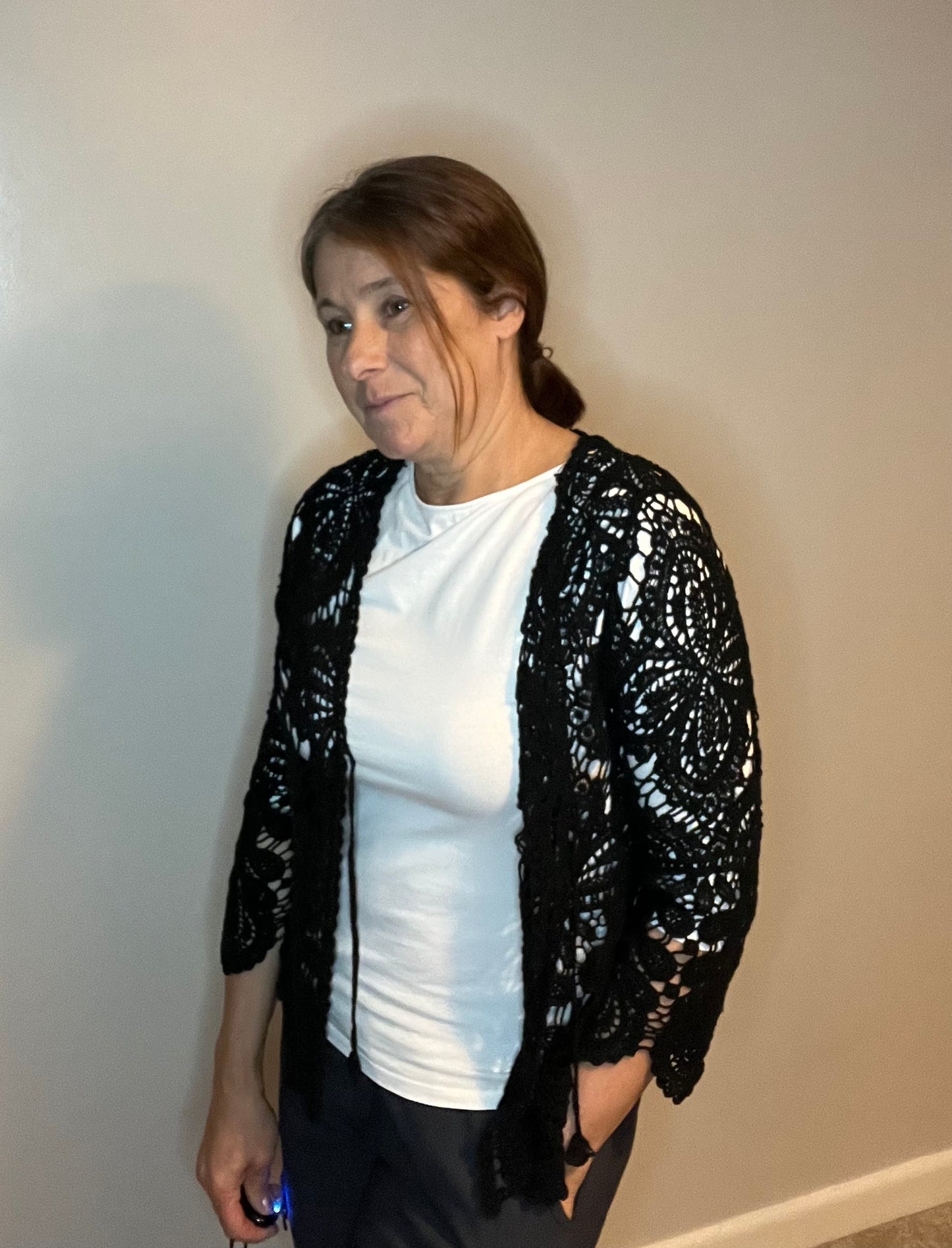 CROCHET TIE CARDI BLACK
