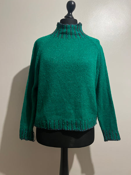 HIGH NECK CONTRAST SOFT KNIT GREEN