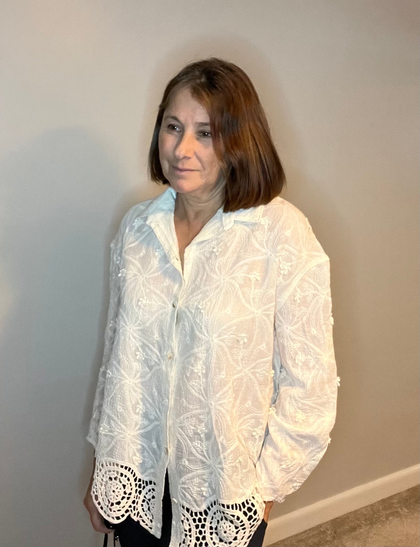 CROCHET HEM BUTTON UP SHIRT CREAM