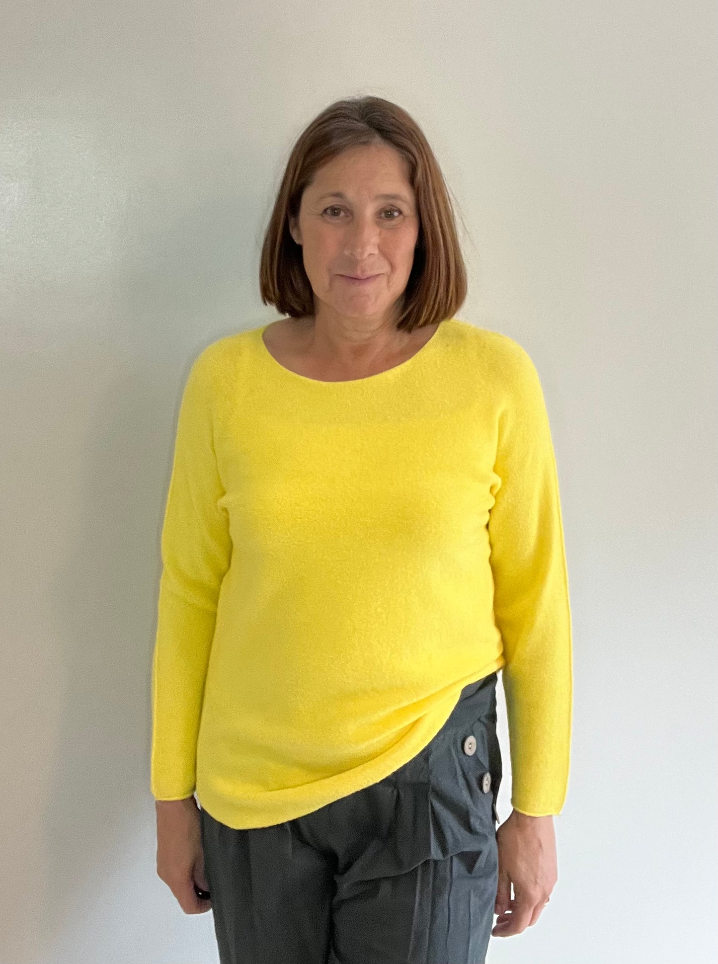ROUND NECK SOFT JUMPER YELLOW
