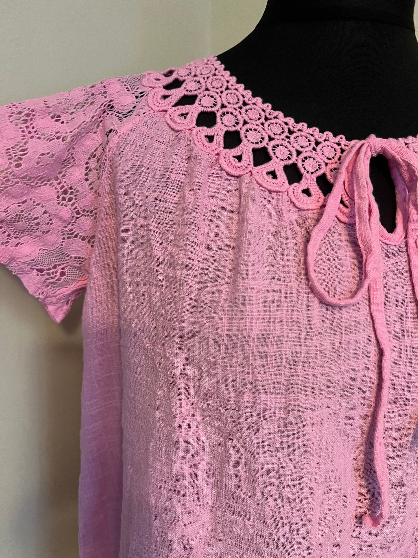 LACE SHORT SLEEVE COTTON TOP PINK