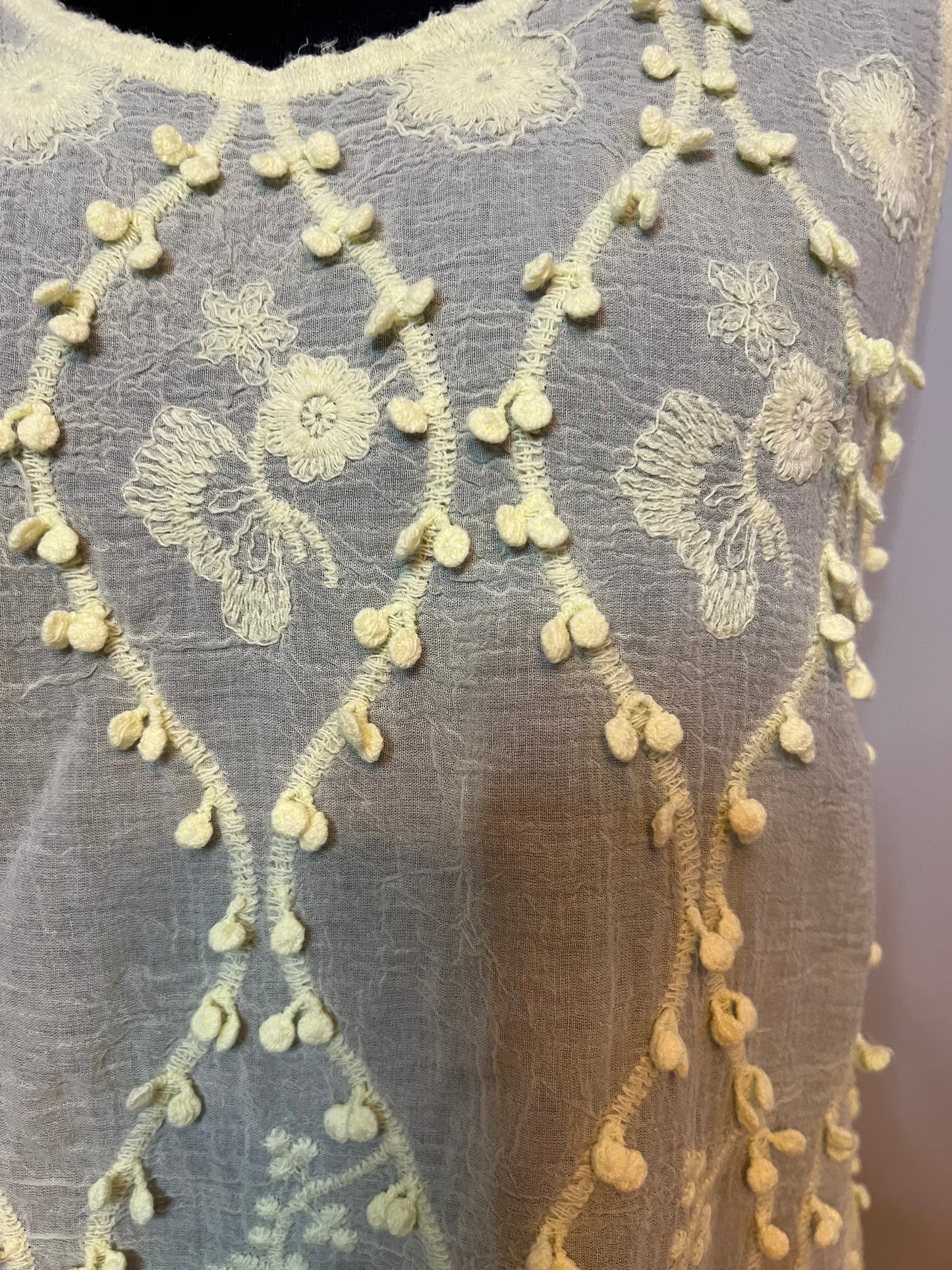 COTTON POM POM VEST TOP LEMON