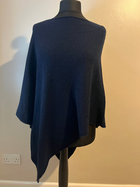 SOFT KNIT PONCHO NAVY