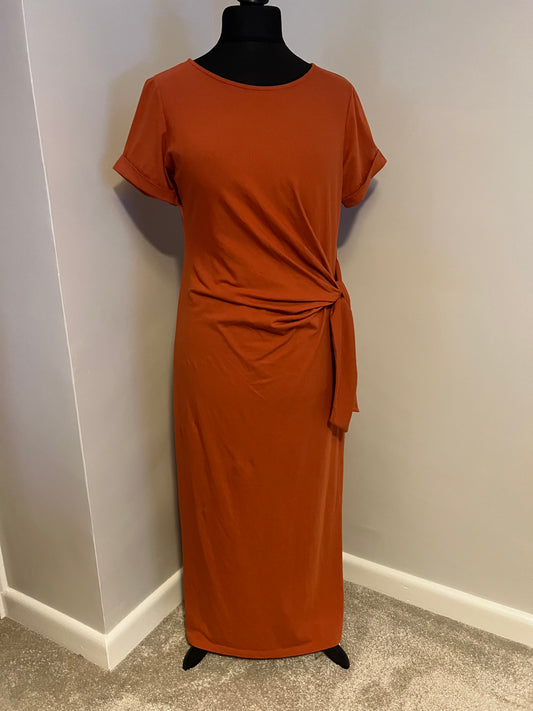 COTTON SIDE TIE JERSEY DRESS BURNT ORANGE
