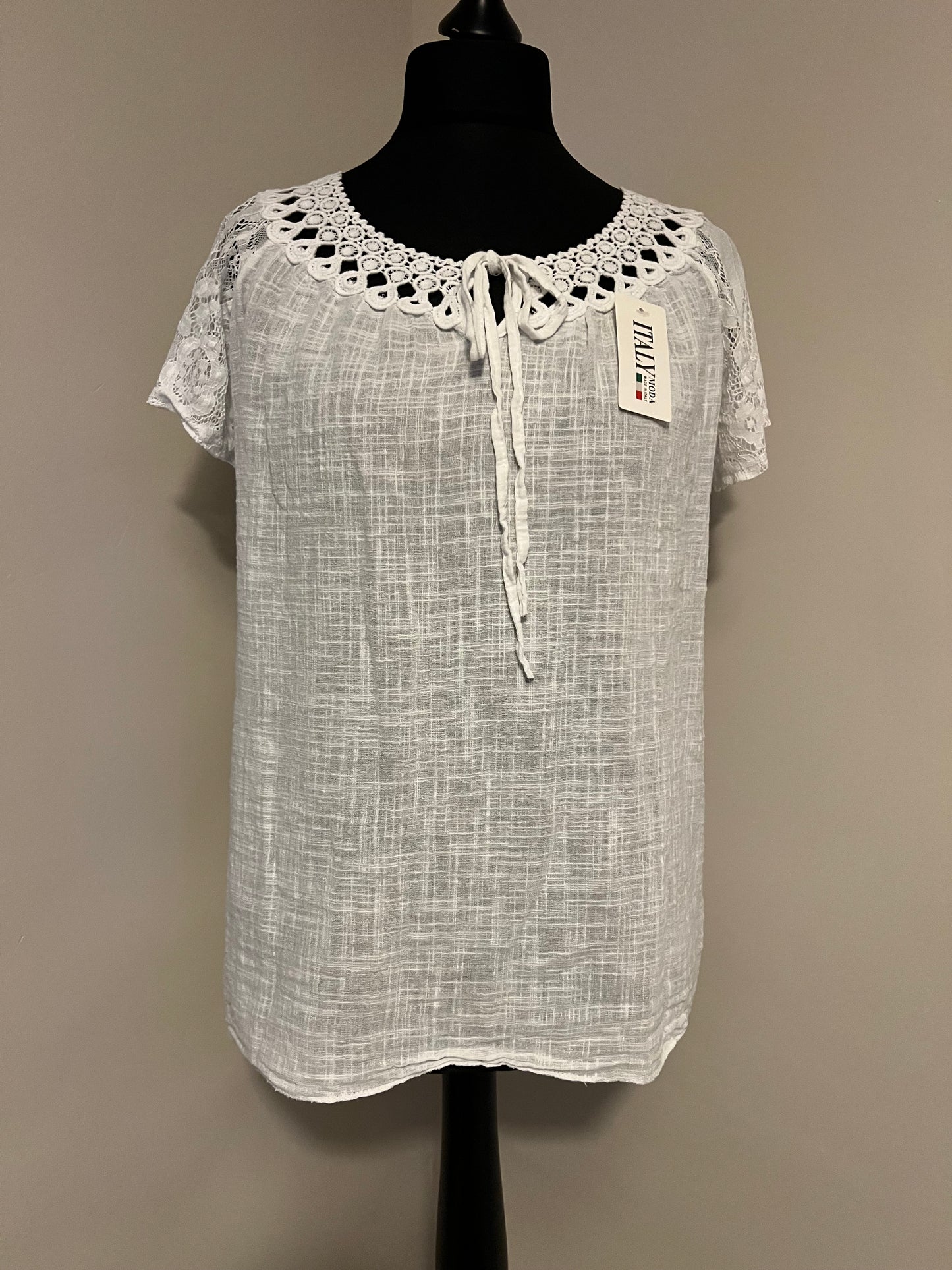 LACE SHORT SLEEVE COTTON TOP WHITE