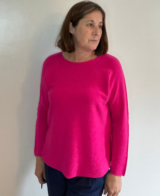 ROUND NECK SOFT JUMPER FUCHSIA