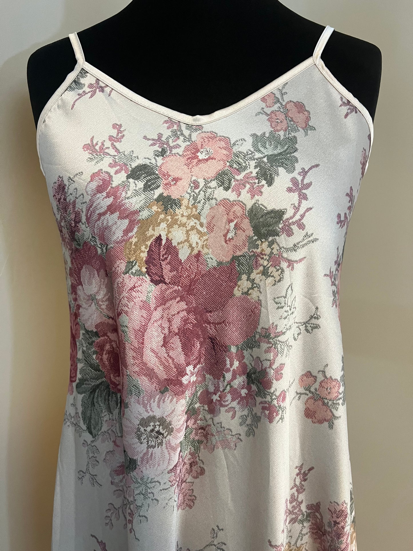 FLORAL PRINT CAMI SATIN DRESS PINK