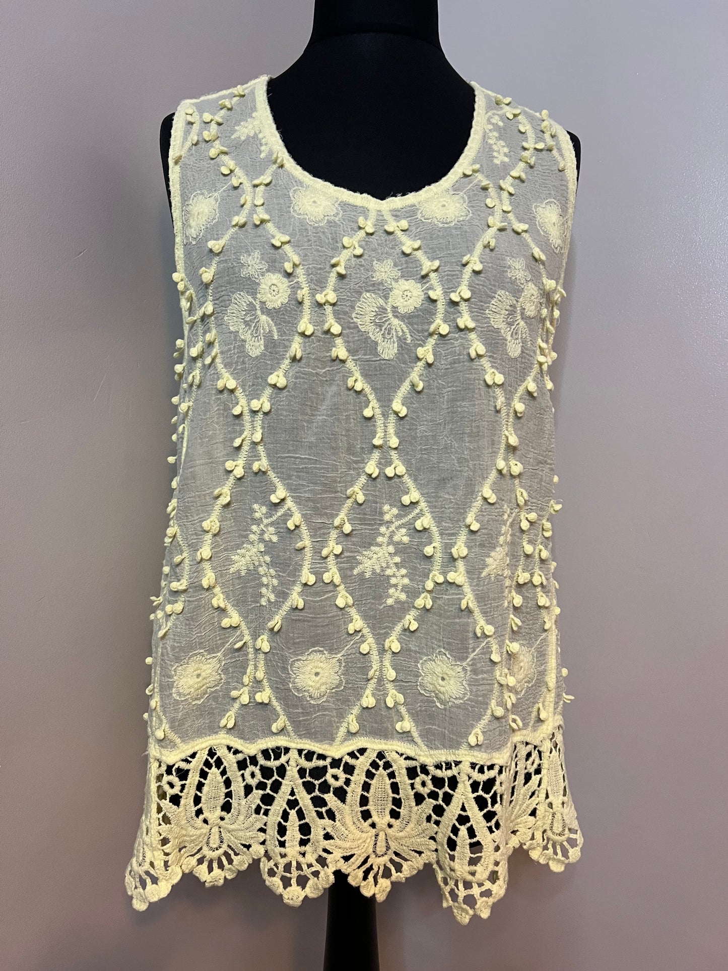 COTTON POM POM VEST TOP LEMON