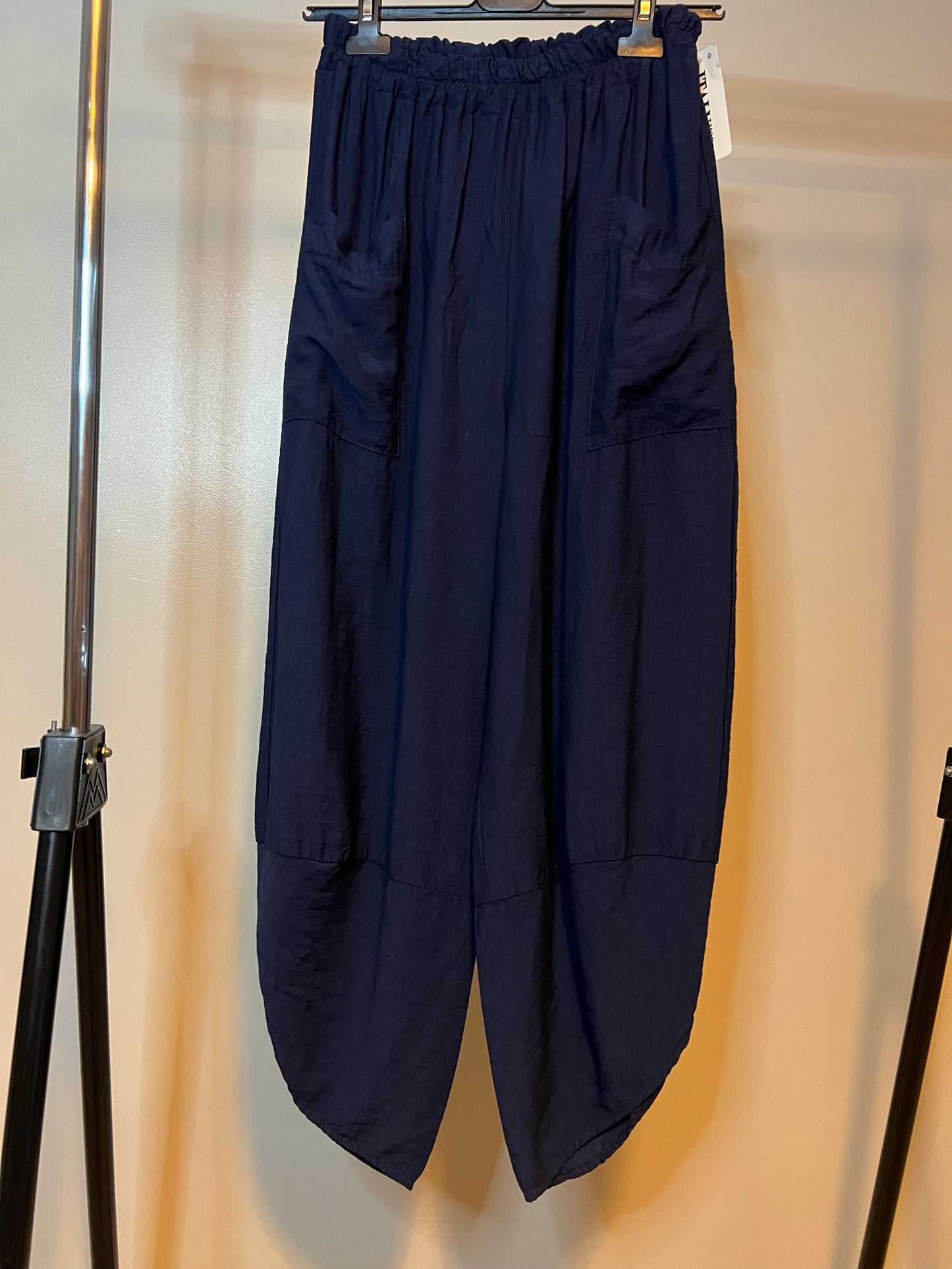 BARREL LEG TROUSER NAVY