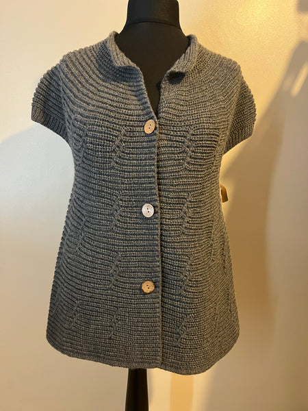 BUTTON SHORT SLEEVE TANK DARK GREY