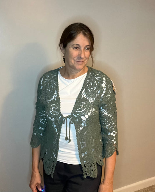 CROCHET TIE CARDI KHAKI